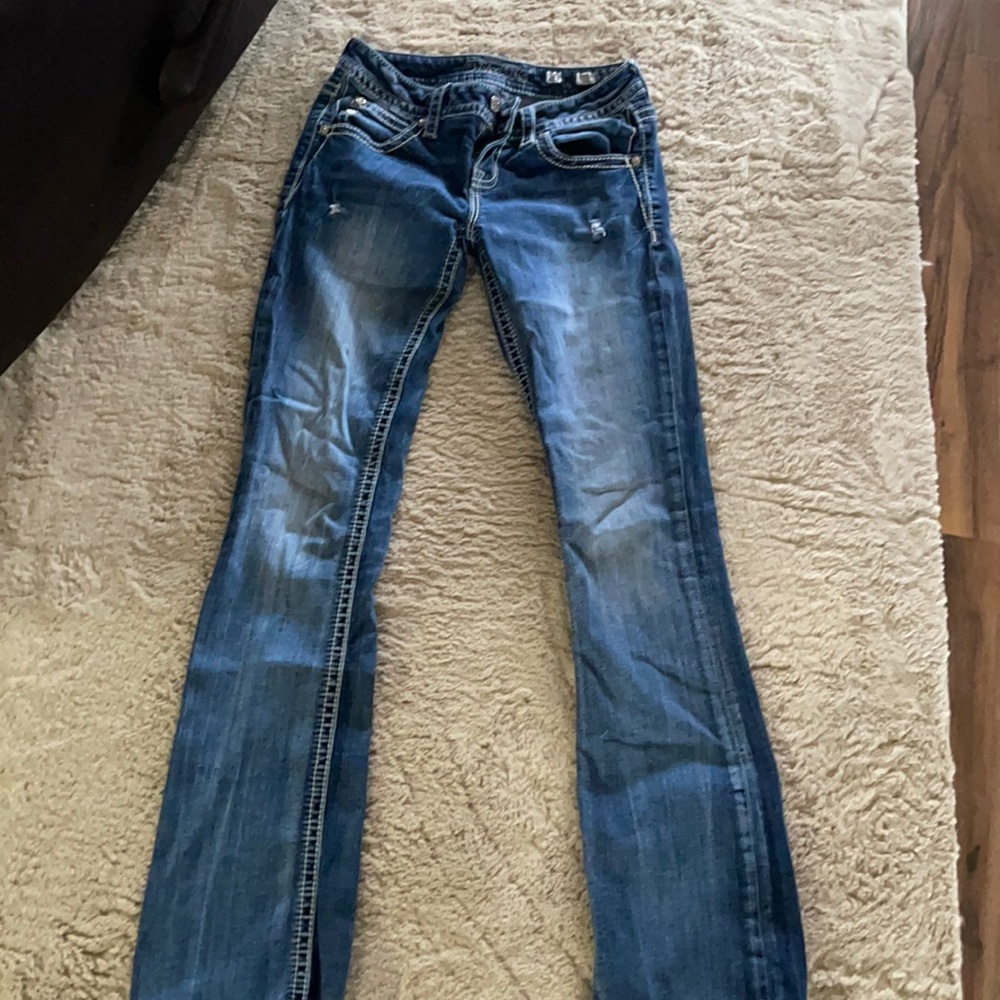 Miss Me Jeans. Slim boot cut size 26